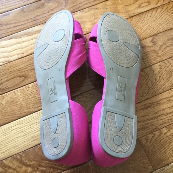 Hot Pink Flats 🌻🌻🌻 - Picture 4 of 4